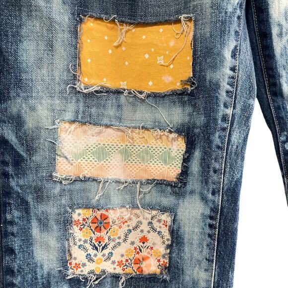 Upcyled Boyfriend Art Jeans 36 x 30 Altered Patchwork Bleach Patched Appliques - Picture 8 of 14